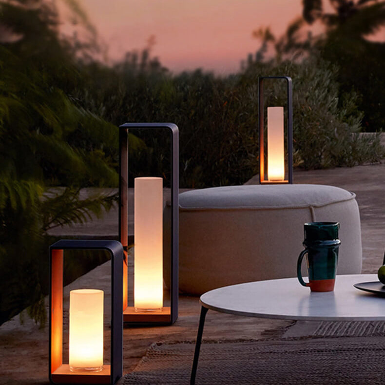 Quadra | Modern Square LED Bollard Light, Solar or Hardwired Outdoor Landscape Path Light for Patio