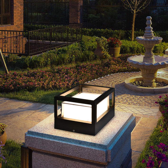 Tubo | Aluminum Cylinder LED Landscape Light, Modern Outdoor Garden Path Light, Square or Round