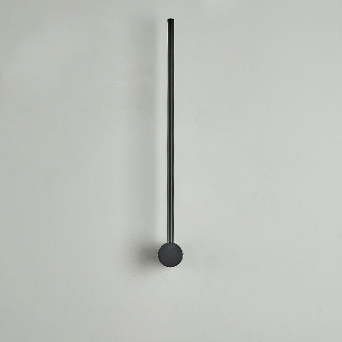 Filo | Slim Aluminum LED Wall Sconce Strip, Modern Linear Wall Light in Black or Gold for Bedroom and Hallway
