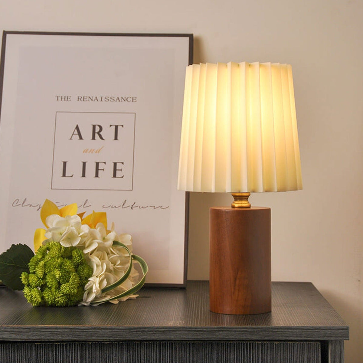 Colonna | Pleated Shade Table Lamp with Solid Wood Base, Vintage Bedside Lamp in Walnut or Natural Wood