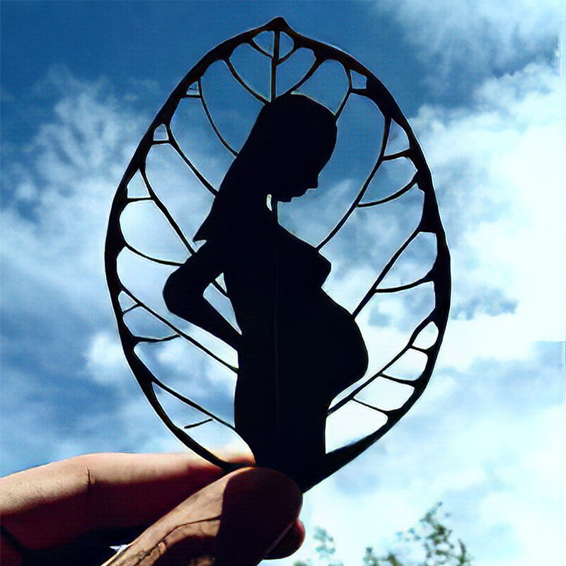 Foglia | Black Metal Leaf Sculpture, Symbolic Keepsake Gift for Mother&
