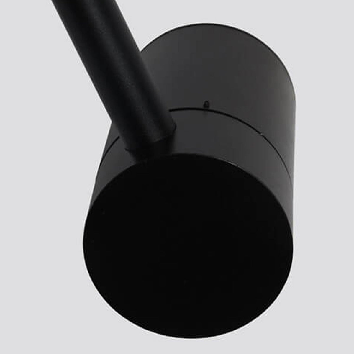 Filo | Slim Aluminum LED Wall Sconce Strip, Modern Linear Wall Light in Black or Gold for Bedroom and Hallway
