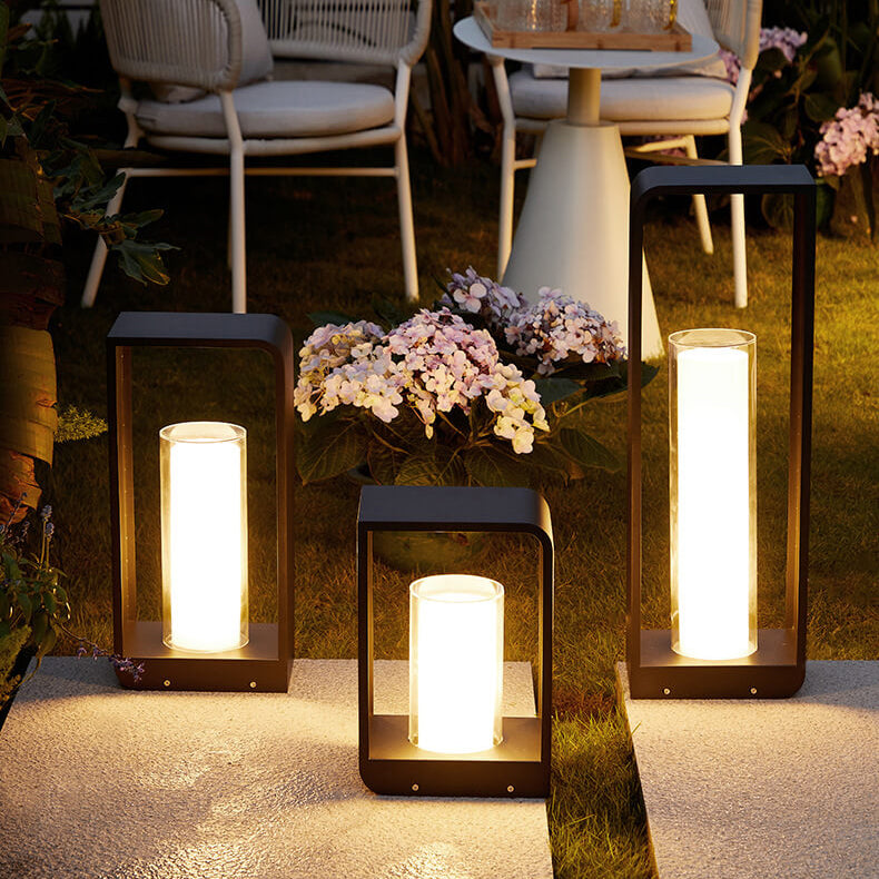 Quadra | Modern Square LED Bollard Light, Solar or Hardwired Outdoor Landscape Path Light for Patio