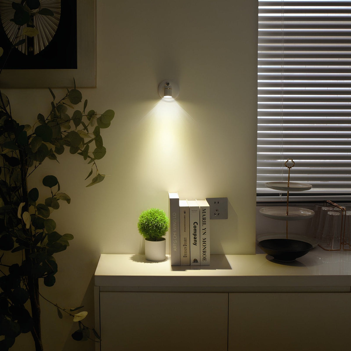 Fuoco | Wireless Battery Wall Spotlight with Remote, Adjustable Picture Light and Accent Light, No Wiring