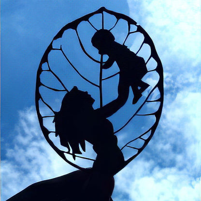 Foglia | Black Metal Leaf Sculpture, Symbolic Keepsake Gift for Mother&
