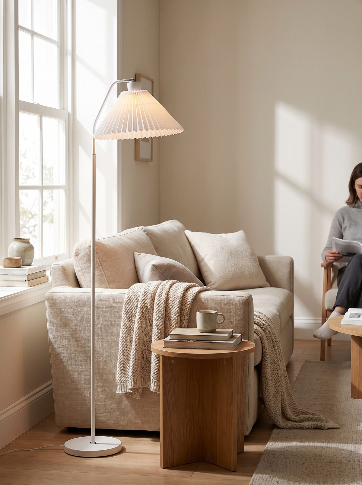 Minimalist Fabric Pleated Shade 1-Light Standing Floor Lamp image 2