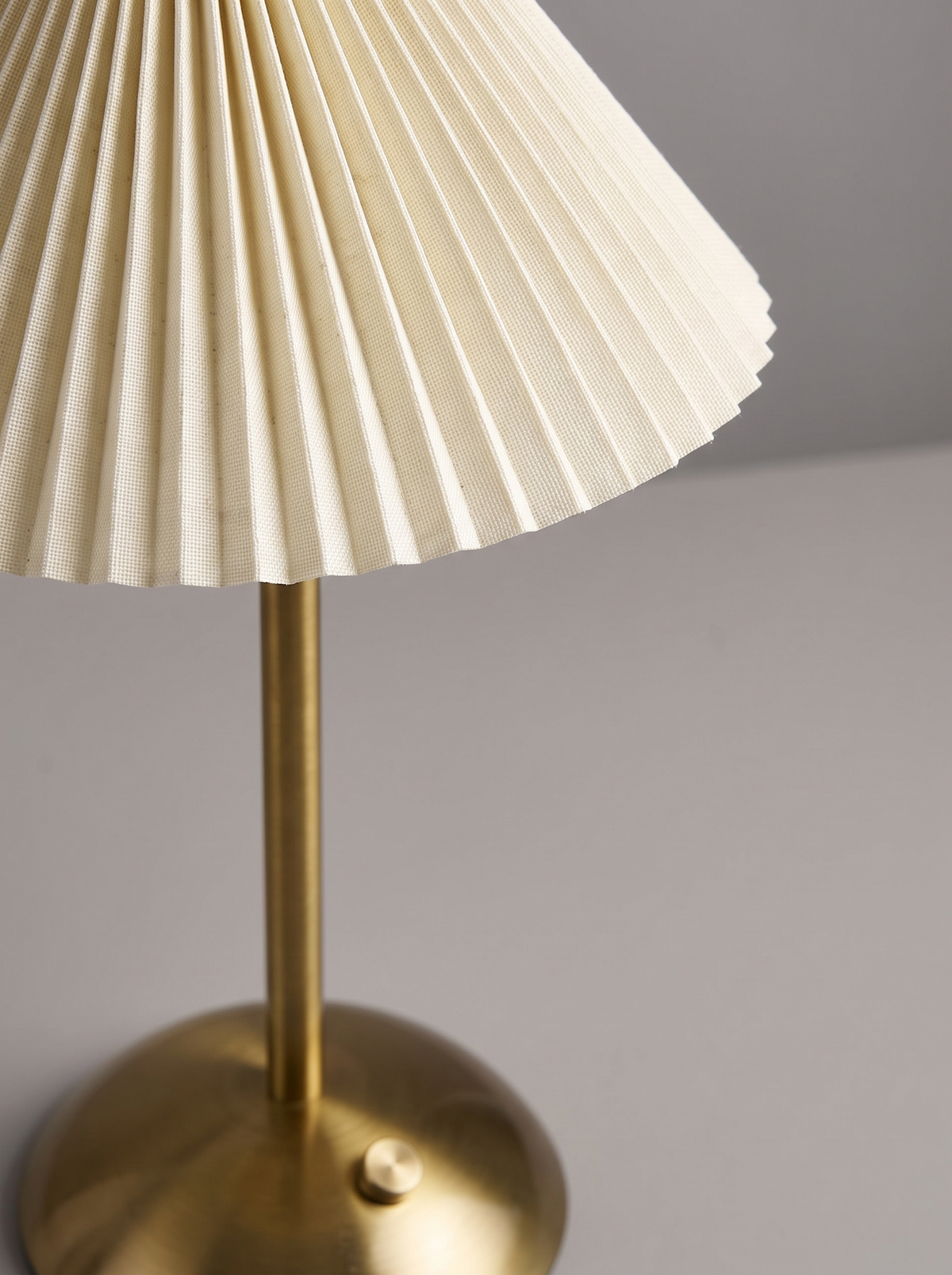 Contemporary Scandinavian Rechargeable Iron Fabric Conic Pleated 1-Light Table Lamp image 1