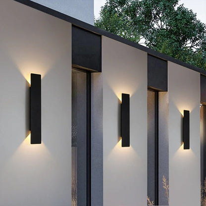 Linea | Cast Aluminum IP65 LED Up and Down Outdoor Wall Light, Modern Exterior Sconce in Four Lengths